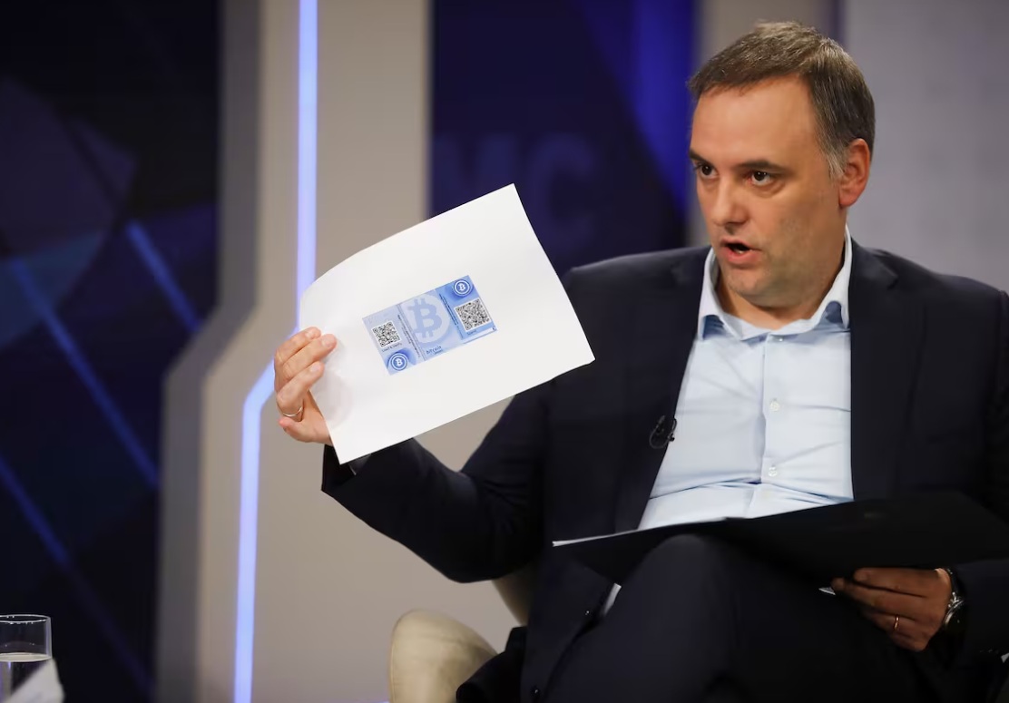 Adorni justifica su patrimonio: ahorros en negro y ganancias con bitcoin