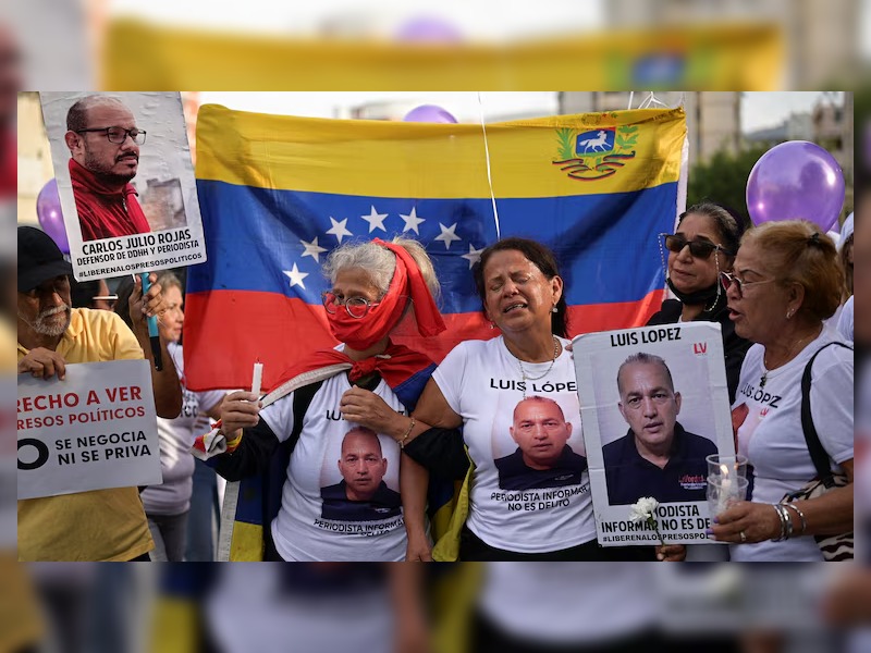 Venezuela inicia liberación de reclusos políticos en medio de tensiones internacionales