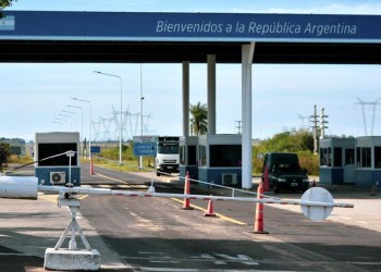 Yacyretá prorroga el cierre del paso Ituzaingó-Ayolas hasta el 6 de noviembre por caudales elevados