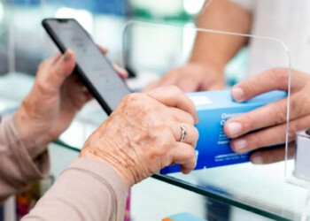 Las farmacias deberán implementar registros digitales para la entrega de medicamentos y podrán usar token para identificar pacientes