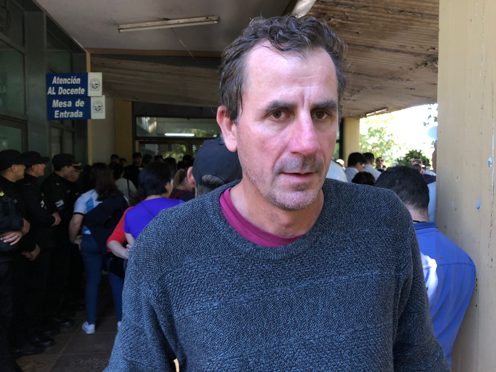 Maestros misioneros exigen un salario inicial de 1,3 millones de pesos