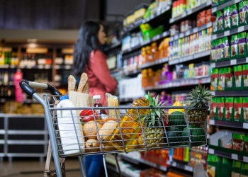 Empresarios moderan expectativas: 67% no prevé cambios en ventas para los próximos seis meses